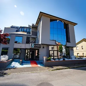 4* Otel Sirena -